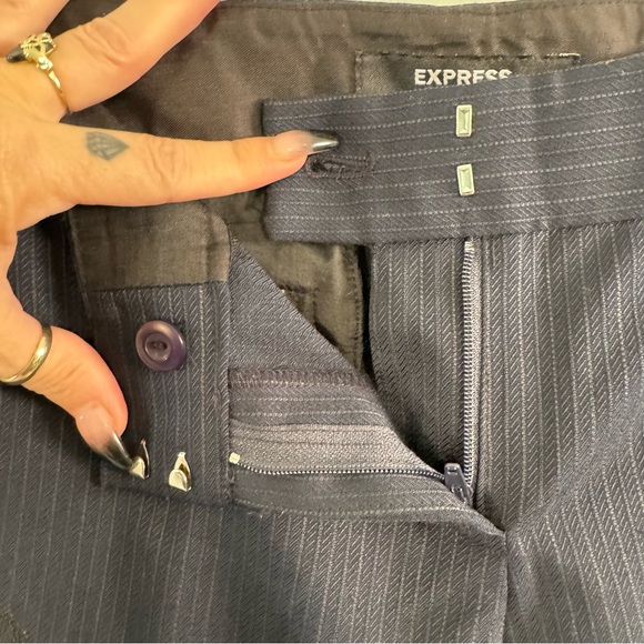 Express Navy Blue Lace Pinstripe Wool Blend Stretch Dress Trousers Pants Sz 1/2. - Picture 4 of 7
